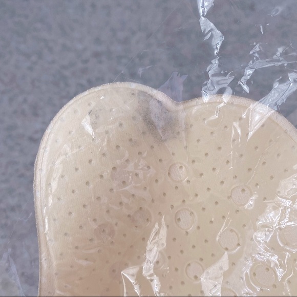 🌟3/$30🌟 Holisouse Sticky Push Up Bra (36C) - Picture 6 of 6